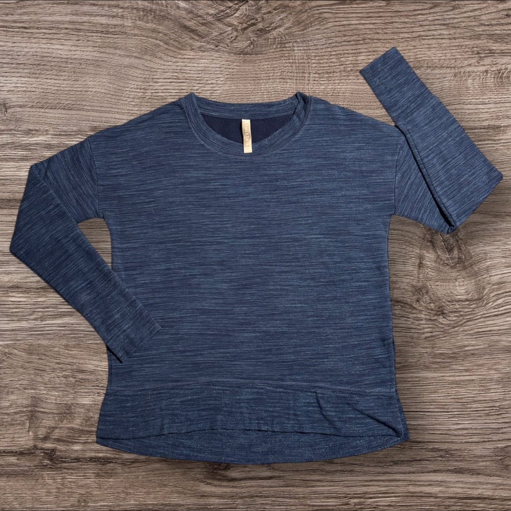 Athleta Blissful Sharkbite Pullover
| Blue Heather